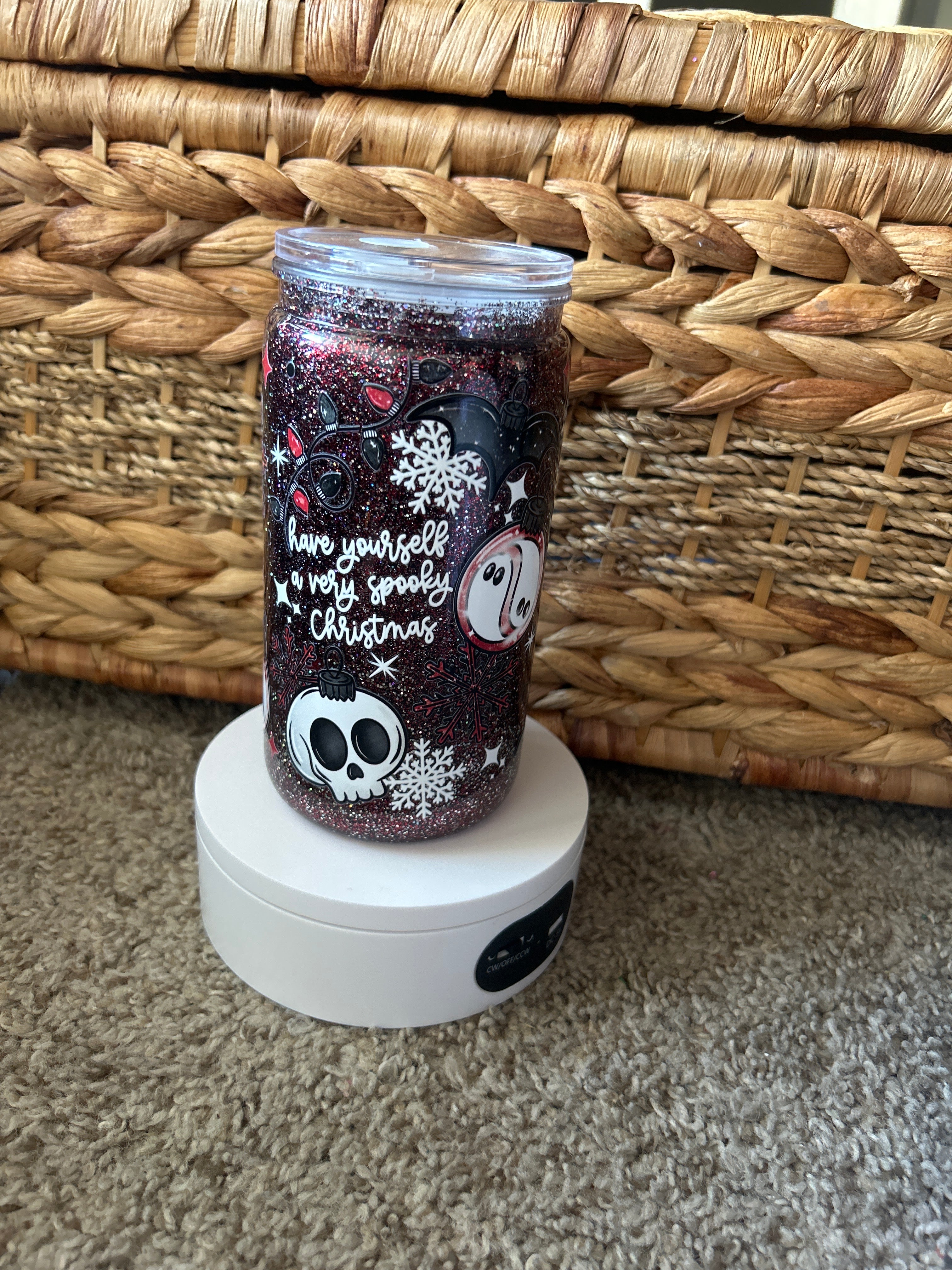 16 oz Have yourself a very spooky Christmas